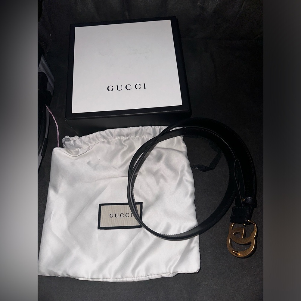 Gucci double GG belt in Black leather - Picture 2 of 6